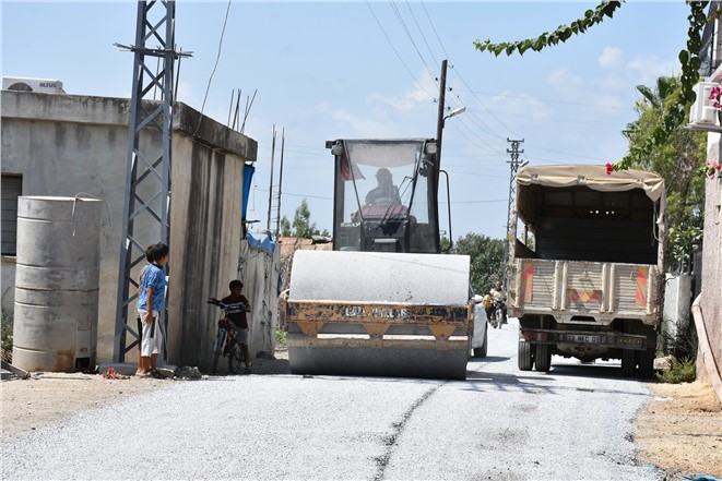 TARSUS’TA ASFALT ÇALIŞMALARINA HIZ VERİLDİ