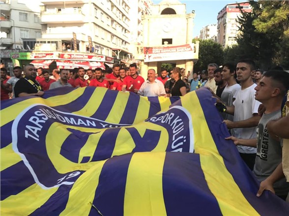 TARSUS İDMANYURDUNDAN “ZAFER YÜRÜYÜŞÜ”