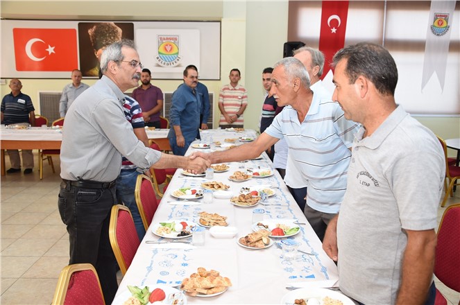 BAŞKAN BOZDOĞAN, APARTMAN GÖREVLİLERİYLE BİR ARAYA GELDİ