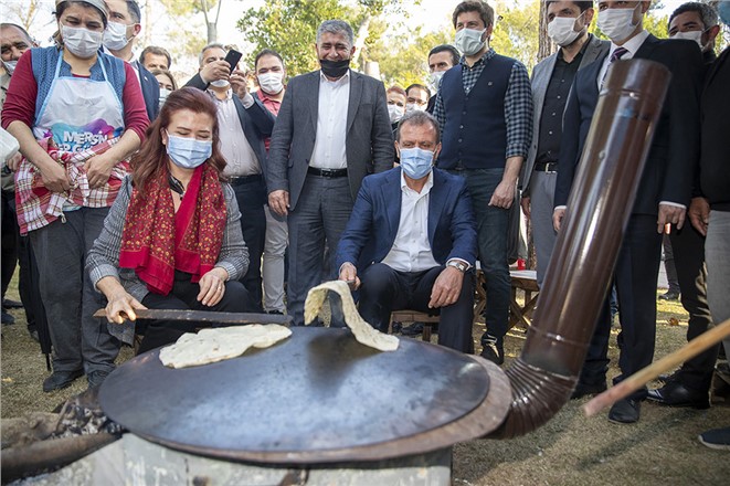 KADIN ÜRETİCİLERİN YÜZÜ BÜYÜKŞEHİR’LE GÜLÜYOR