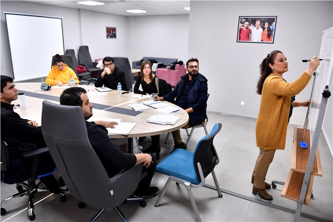 MERCEK EĞİTİM MERKEZİ’NDEN ÜCRETSİZ RUSÇA KURSU